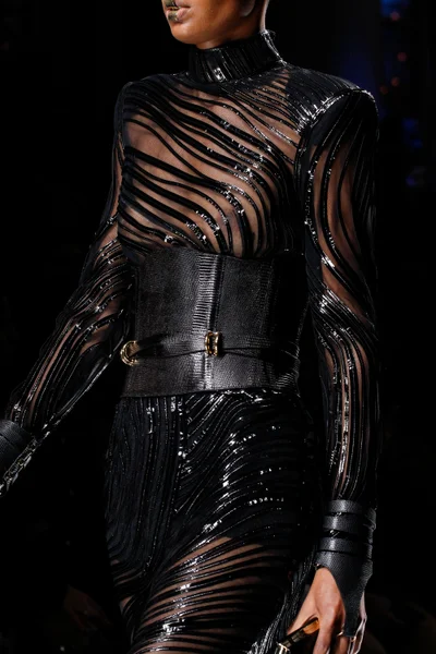 Look 148